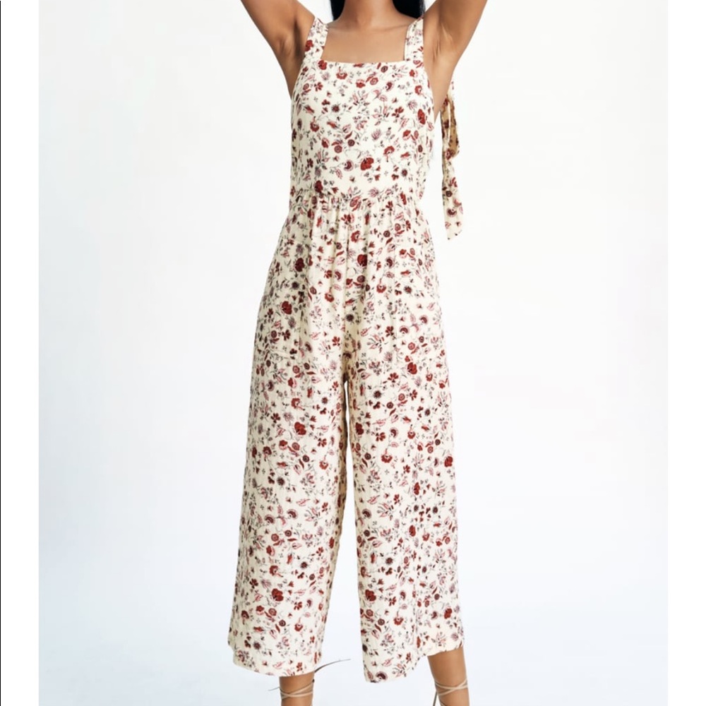 NWT ZARA Soft floral print Jumpsuit